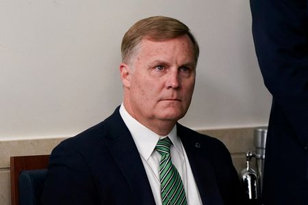 tagreuters.com2025binary_LYNXNPEL260ZI-VIEWIMAGE