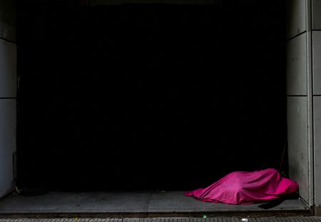 tagreuters.com2025binary_LYNXNPEL2U0SF-VIEWIMAGE