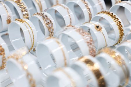 tagreuters.com2025binary_LYNXNPEL380N9-VIEWIMAGE