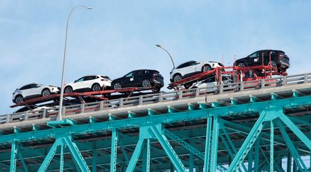 tagreuters.com2025binary_LYNXNPEL3912E-VIEWIMAGE