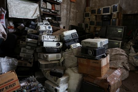 tagreuters.com2025binary_LYNXNPEL3A060-VIEWIMAGE