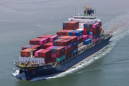 tagreuters.com2025binary_LYNXNPEL520D2-VIEWIMAGE