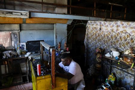 tagreuters.com2025binary_LYNXNPEL890XB-VIEWIMAGE