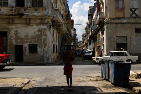 tagreuters.com2025binary_LYNXNPEL890XD-VIEWIMAGE