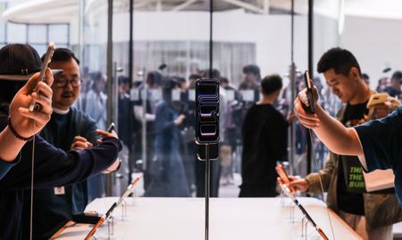 tagreuters.com2025binary_LYNXNPEL8I04T-VIEWIMAGE