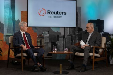 tagreuters.com2025binary_LYNXNPEL8O0YC-VIEWIMAGE