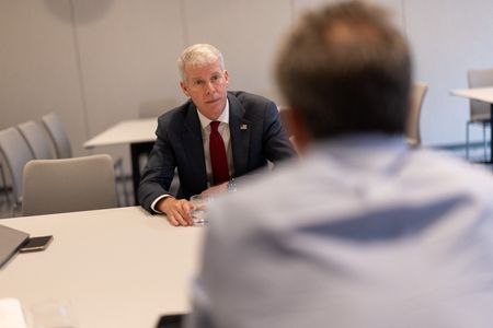 tagreuters.com2025binary_LYNXNPEL8O0YD-VIEWIMAGE