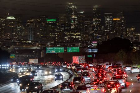 tagreuters.com2025binary_LYNXNPEL901MF-VIEWIMAGE