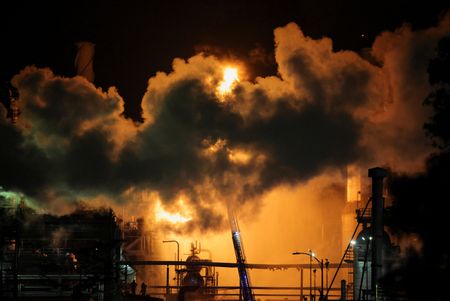 tagreuters.com2025binary_LYNXNPEL9207A-VIEWIMAGE