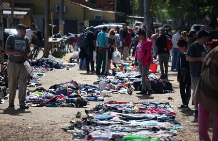 tagreuters.com2025binary_LYNXNPEL9E0JM-VIEWIMAGE