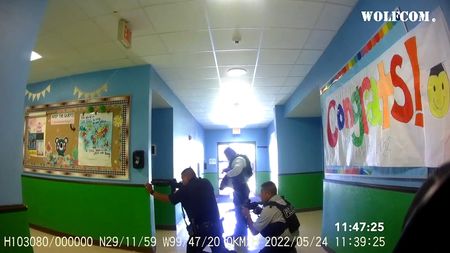 tagreuters.com2022binary_LYNXMPEI6G0BD-VIEWIMAGE