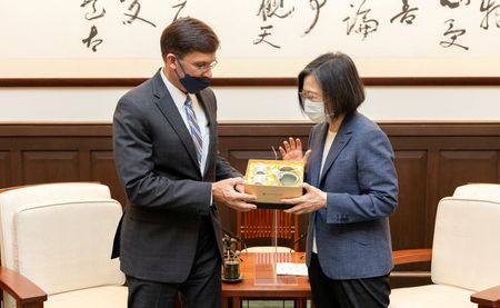 tagreuters.com2022binary_LYNXMPEI6K060-VIEWIMAGE