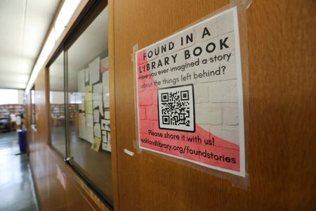 tagreuters.com2022binary_LYNXMPEI810VM-VIEWIMAGE