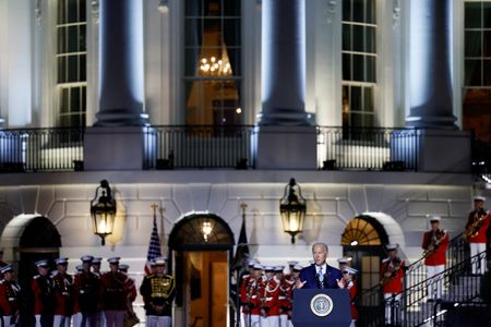 tagreuters.com2022binary_LYNXMPEI8N00P-VIEWIMAGE