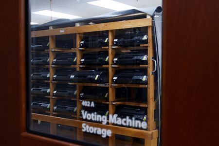 tagreuters.com2022binary_LYNXMPEI9803U-VIEWIMAGE