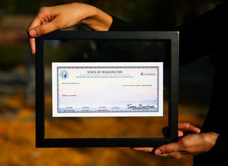 tagreuters.com2022binary_LYNXMPEI9G0DF-VIEWIMAGE