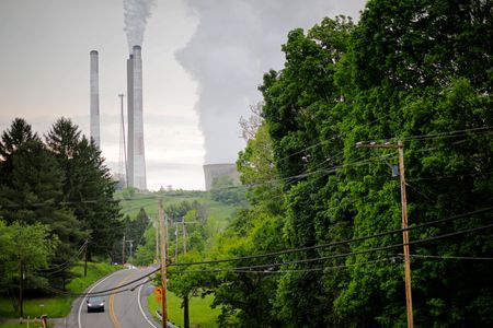 tagreuters.com2022binary_LYNXMPEIA405M-VIEWIMAGE