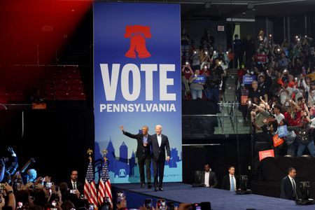 tagreuters.com2022binary_LYNXMPEIA409K-VIEWIMAGE