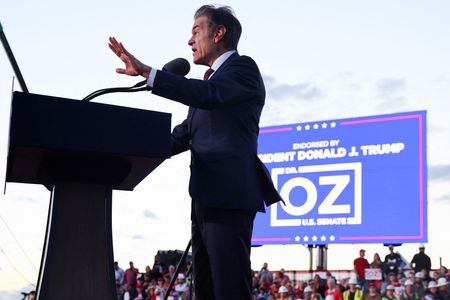 tagreuters.com2022binary_LYNXMPEIA5004-VIEWIMAGE