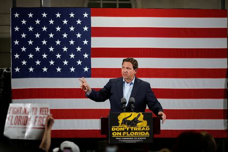 tagreuters.com2022binary_LYNXMPEIA703J-VIEWIMAGE