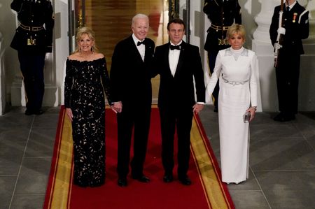 tagreuters.com2022binary_LYNXMPEIB100R-VIEWIMAGE