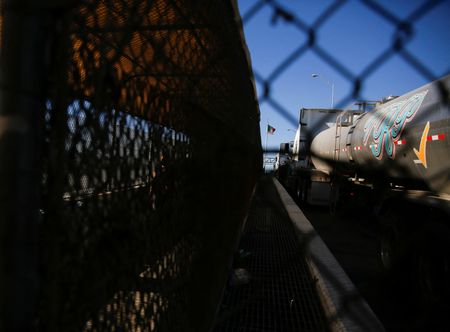 tagreuters.com2022binary_LYNXNPEI3E017-VIEWIMAGE