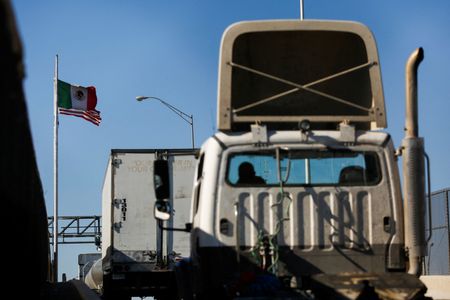 tagreuters.com2022binary_LYNXNPEI3E01K-VIEWIMAGE