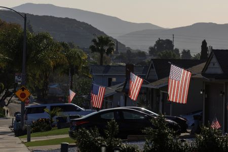 tagreuters.com2022binary_LYNXNPEI420BG-VIEWIMAGE