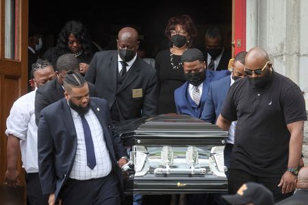 tagreuters.com2022binary_LYNXNPEI4J108-VIEWIMAGE