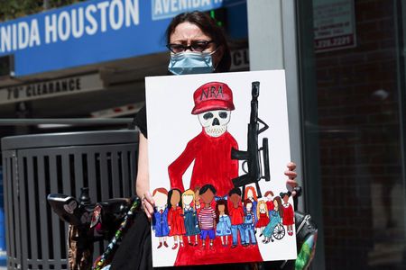 tagreuters.com2022binary_LYNXNPEI4Q0QF-VIEWIMAGE