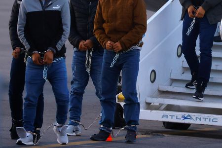 tagreuters.com2023binary_LYNXMPEJ2L0WZ-VIEWIMAGE