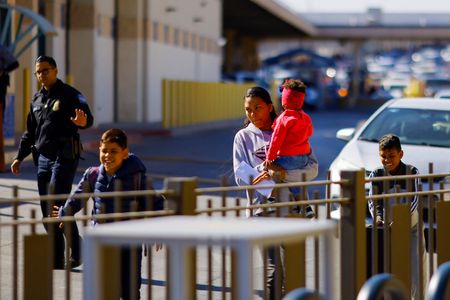 tagreuters.com2023binary_LYNXMPEJ30180-VIEWIMAGE