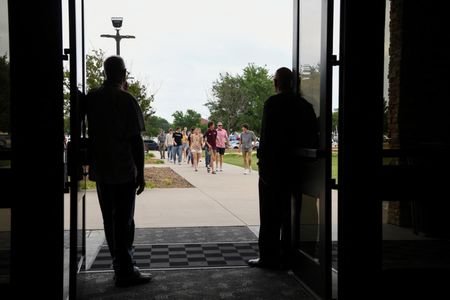 tagreuters.com2023binary_LYNXMPEJ47013-VIEWIMAGE