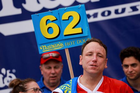 tagreuters.com2023binary_LYNXMPEJ630KU-VIEWIMAGE