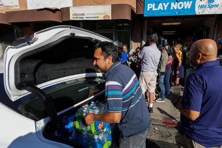 tagreuters.com2023binary_LYNXMPEJ6J0TW-VIEWIMAGE