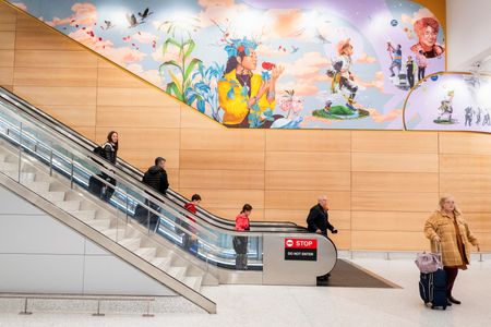 tagreuters.com2023binary_LYNXMPEJAL0ST-VIEWIMAGE