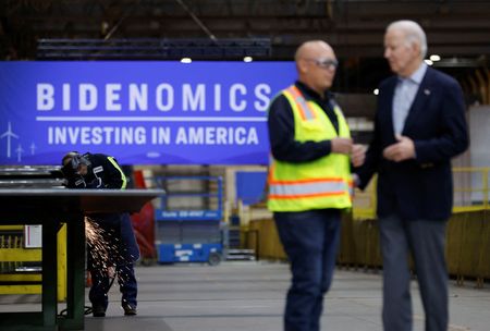 tagreuters.com2023binary_LYNXMPEJAS0WJ-VIEWIMAGE