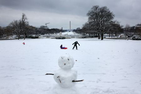 tagreuters.com2024binary_LYNXMPEK0F0U0-VIEWIMAGE