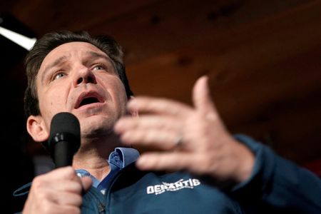 tagreuters.com2024binary_LYNXMPEK0G0SE-VIEWIMAGE