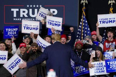 tagreuters.com2024binary_LYNXMPEK0K00I-VIEWIMAGE