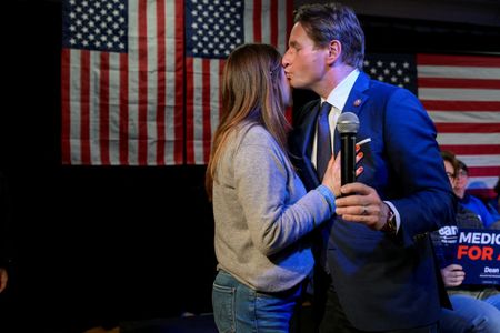 tagreuters.com2024binary_LYNXMPEK0L00Y-VIEWIMAGE