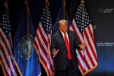 tagreuters.com2024binary_LYNXMPEK0L010-VIEWIMAGE