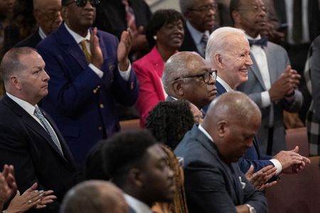 tagreuters.com2024binary_LYNXMPEK0R07E-VIEWIMAGE