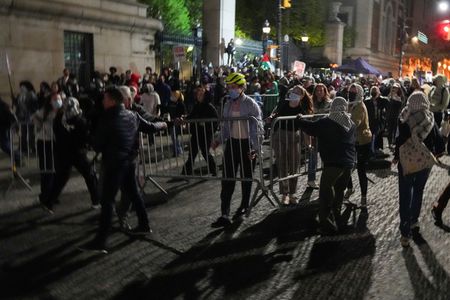 tagreuters.com2024binary_LYNXMPEK400ZY-VIEWIMAGE