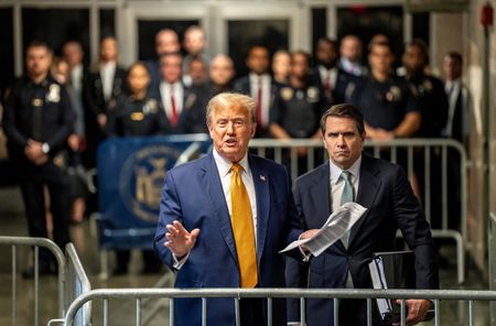 tagreuters.com2024binary_LYNXMPEK4D0WM-VIEWIMAGE