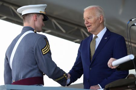 tagreuters.com2024binary_LYNXMPEK4O08M-VIEWIMAGE