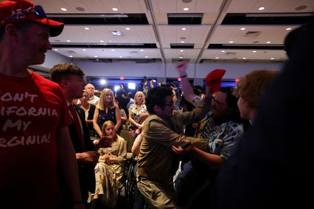 tagreuters.com2024binary_LYNXMPEK4P00Q-VIEWIMAGE