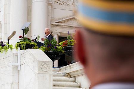 tagreuters.com2024binary_LYNXMPEK4Q0G5-VIEWIMAGE