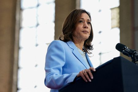 tagreuters.com2024binary_LYNXMPEK4S0YP-VIEWIMAGE