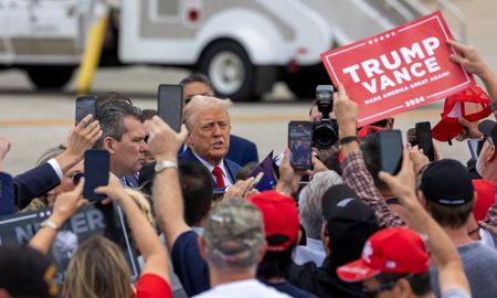 tagreuters.com2024binary_LYNXMPEK7J0L8-VIEWIMAGE